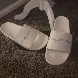 Pretty little thing Pool Slides